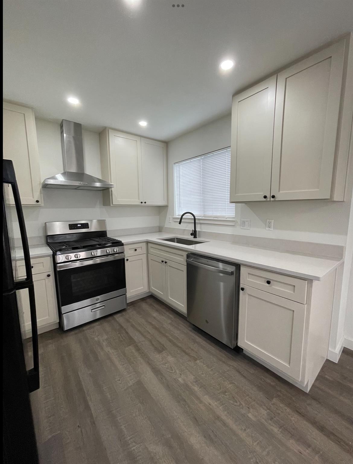 1700 Garden Villa DR