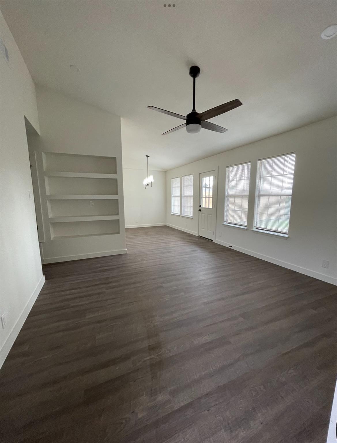 1700 Garden Villa DR