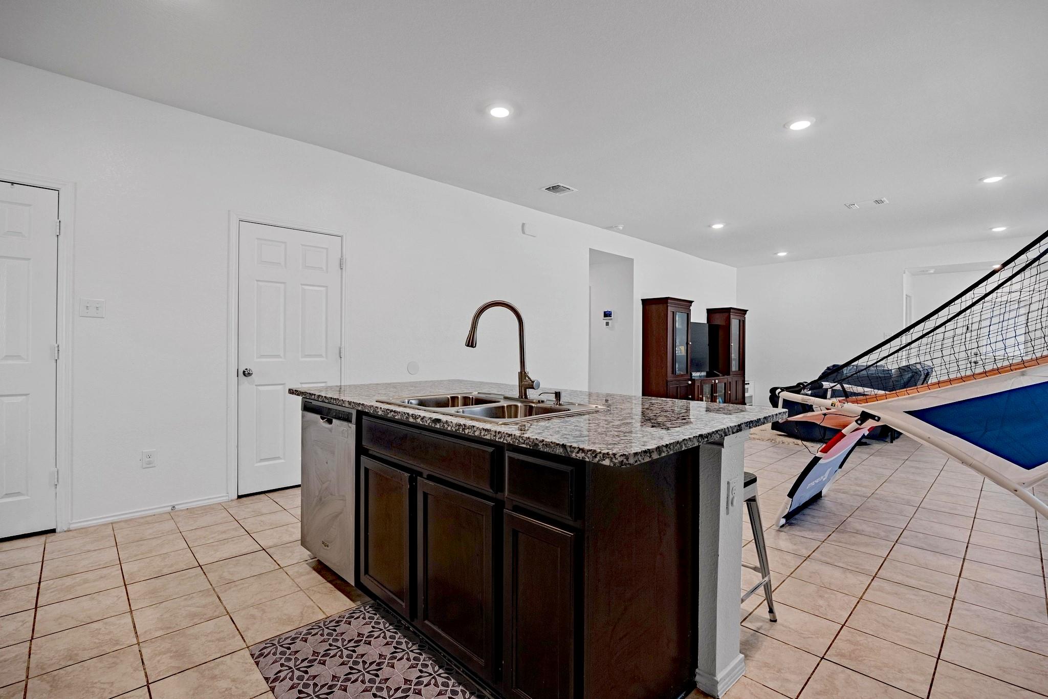 133 Hammond CT