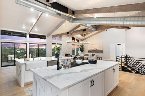 Tiny photo for 6905 Ladera Norte, Austin, TX 78731 (MLS # 6388986)
