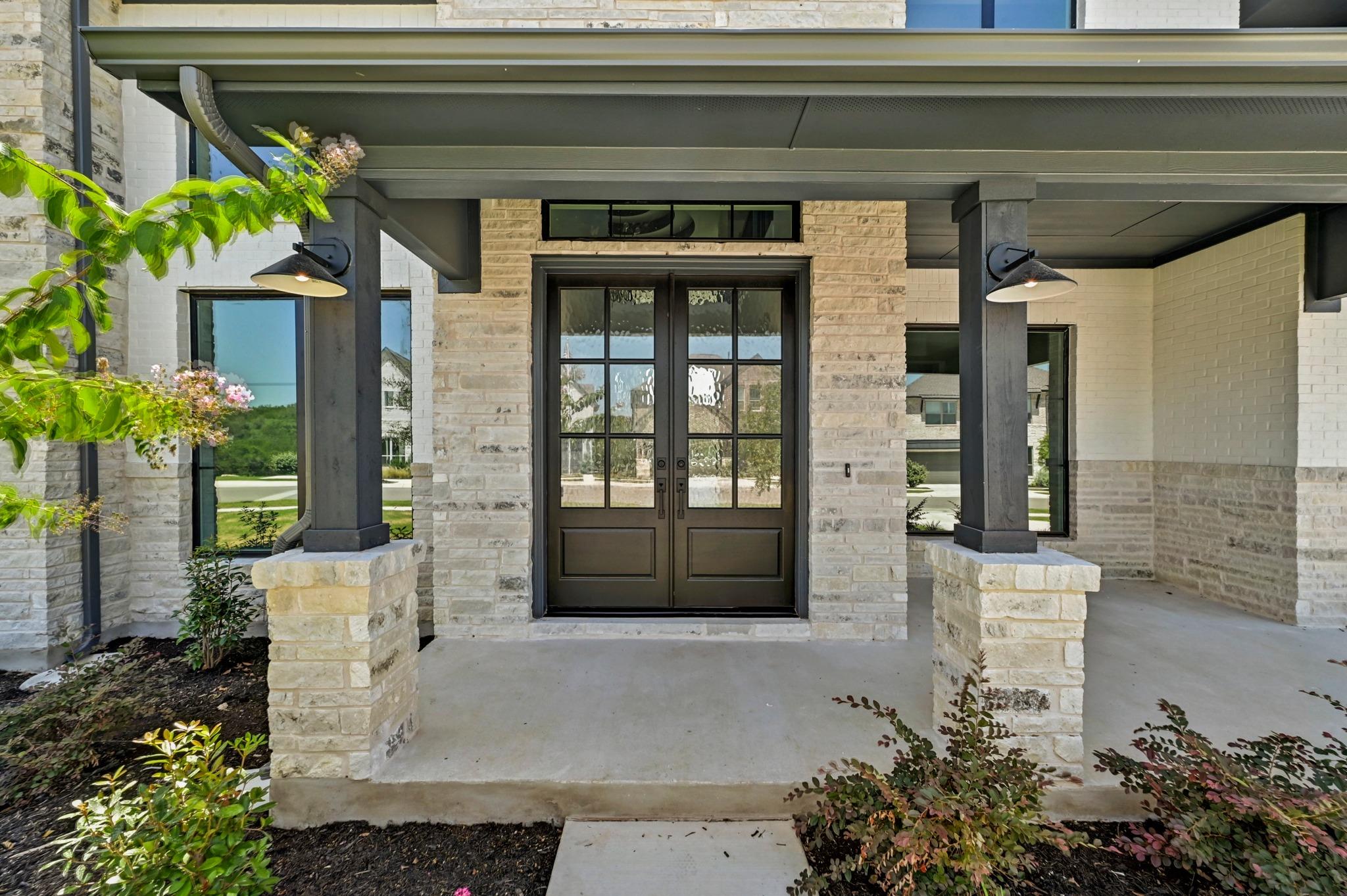 7425 Desert Needle DR