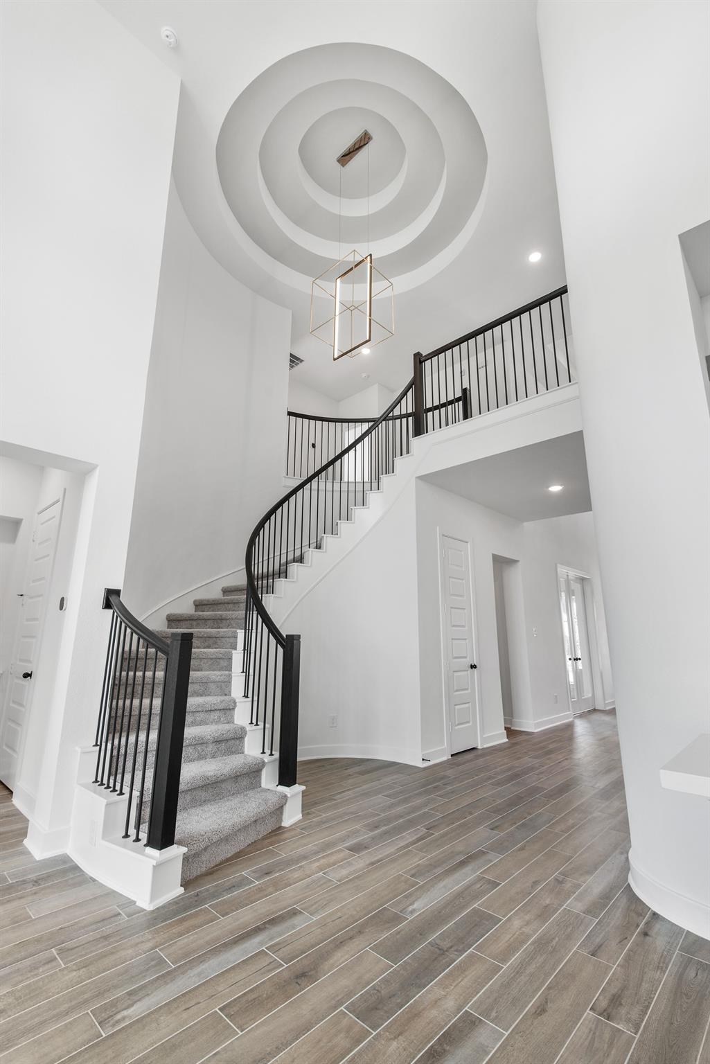7425 Desert Needle DR
