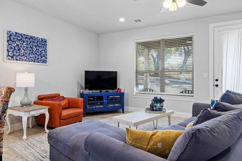 Tiny photo for 575 Demarett DR, Point Venture, TX 78645 (MLS # 7352790)