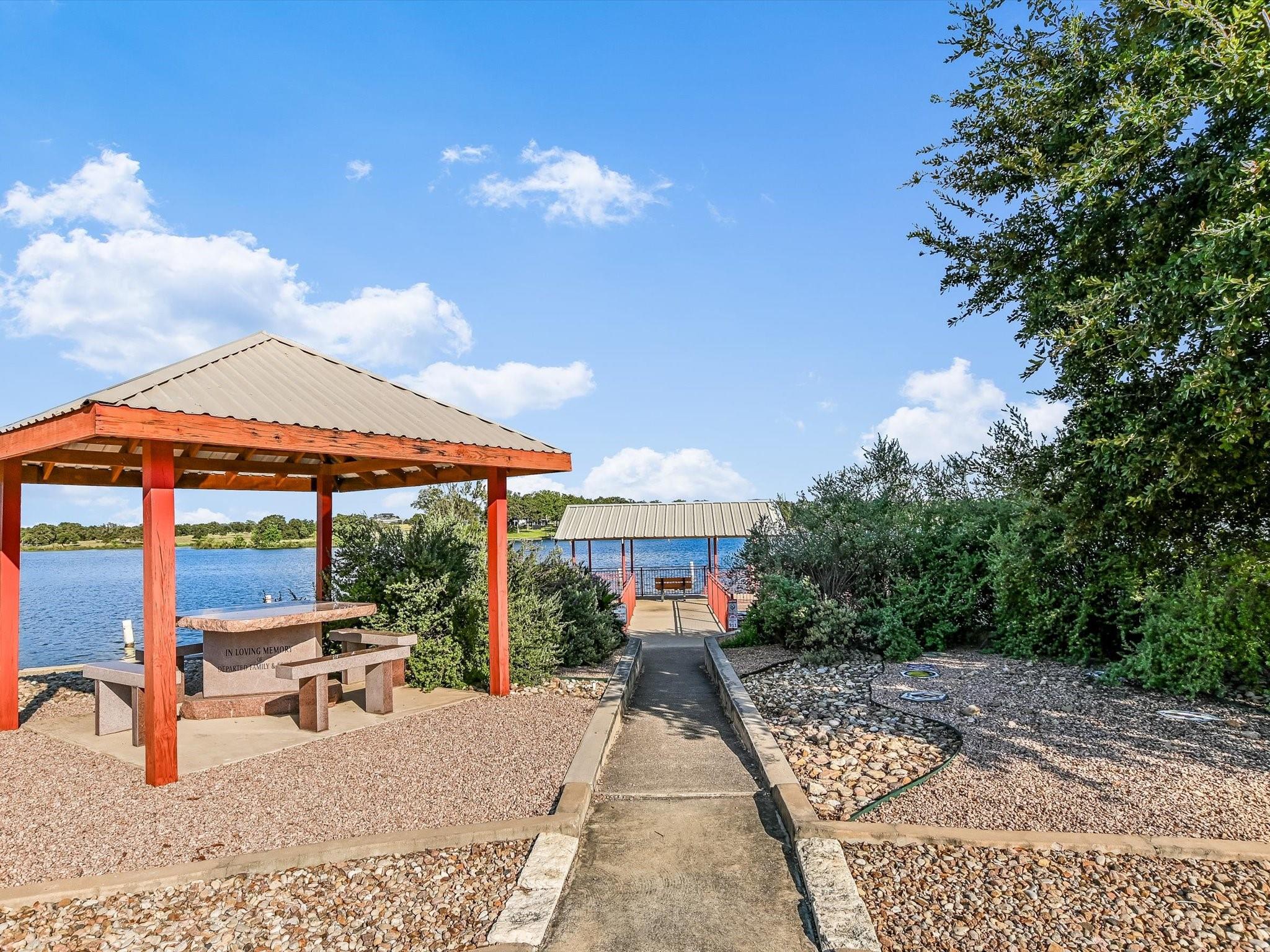 Marble Falls, Texas 78654, United States, 3 Bedrooms Bedrooms, ,2 BathroomsBathrooms,Residential,Pending,42756