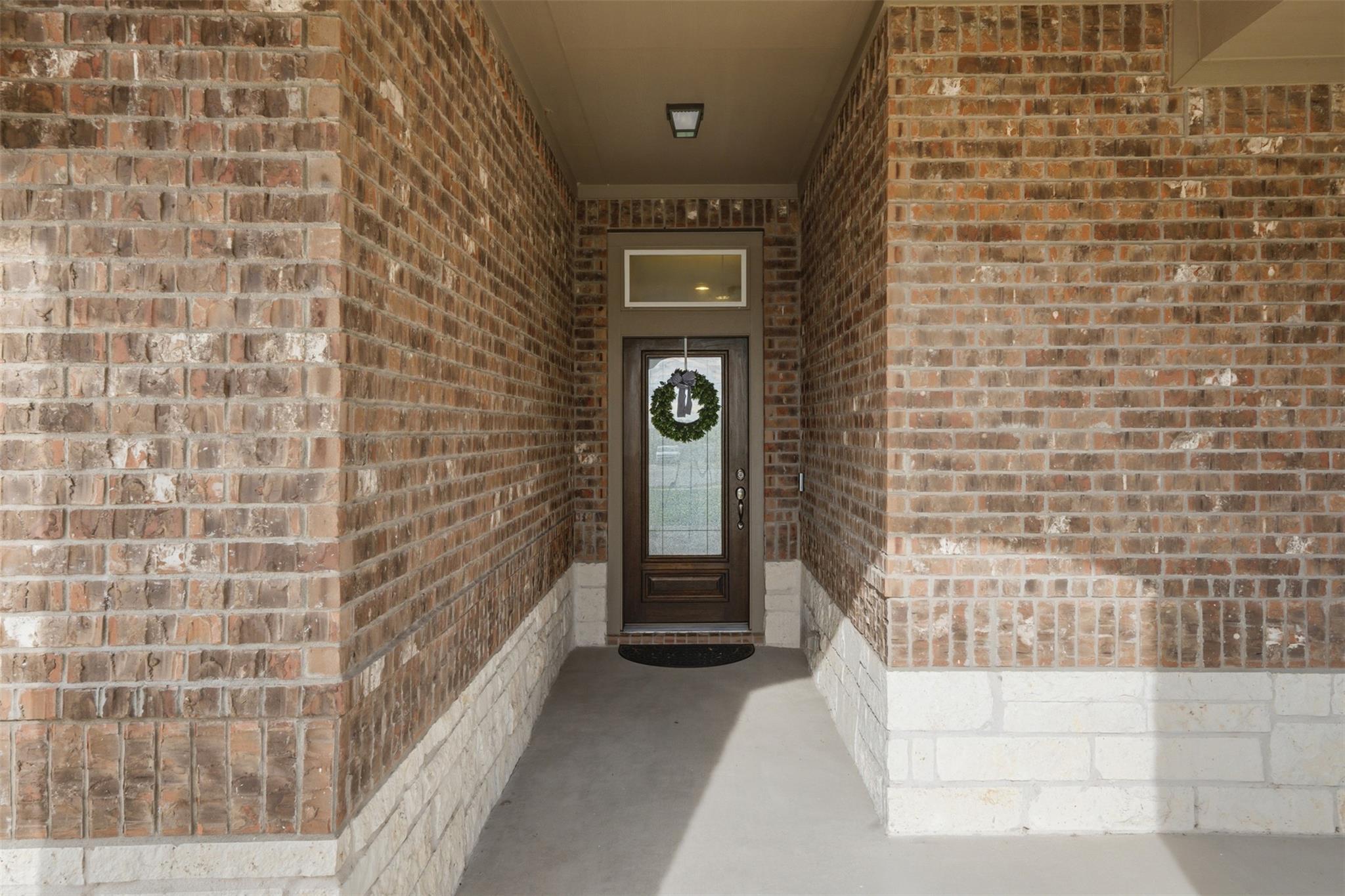 276 Gunnison WAY
