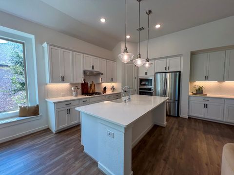 Tiny photo for 7615 Desert Needle DR, Lago Vista, TX 78645 (MLS # 2983571)