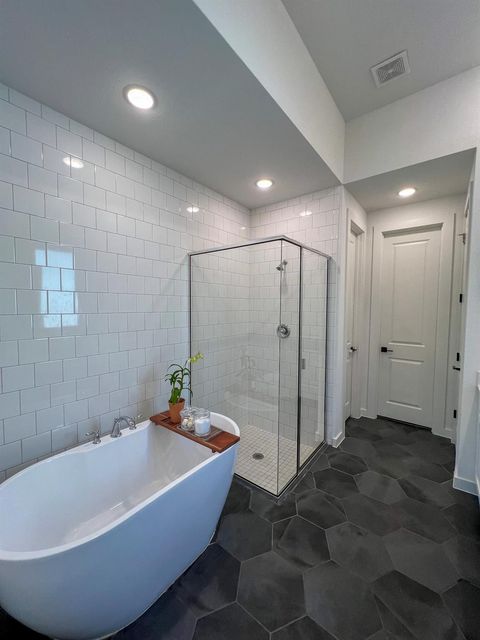 Tiny photo for 7615 Desert Needle DR, Lago Vista, TX 78645 (MLS # 2983571)