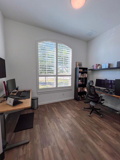 Tiny photo for 7615 Desert Needle DR, Lago Vista, TX 78645 (MLS # 2983571)