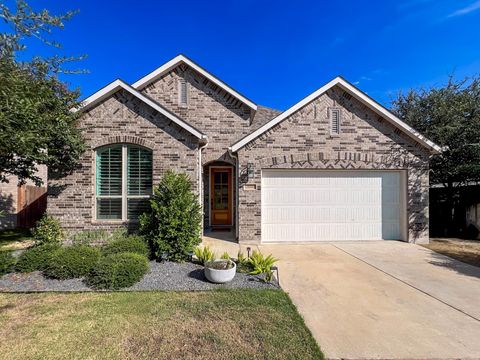 Photo of 7615 Desert Needle DR, Lago Vista, TX 78645 (MLS # 2983571)