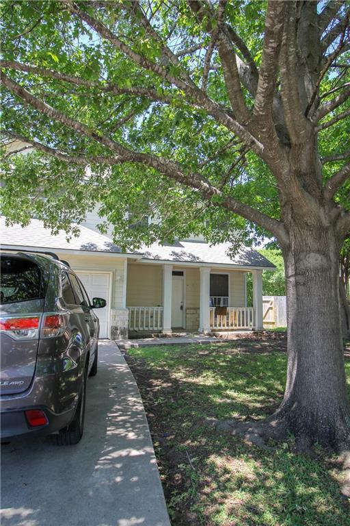 Photo 1 of 17 — 2932 Thrushwood DR, Austin, TX 78757