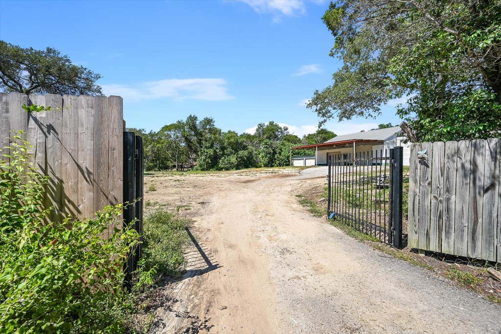 Photo of 8106 Pitter Pat LN, Austin, TX 78736 (MLS # 8851116)