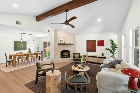 Photo of 12704 Timberside DR, Austin, TX 78727 (MLS # 5022526)