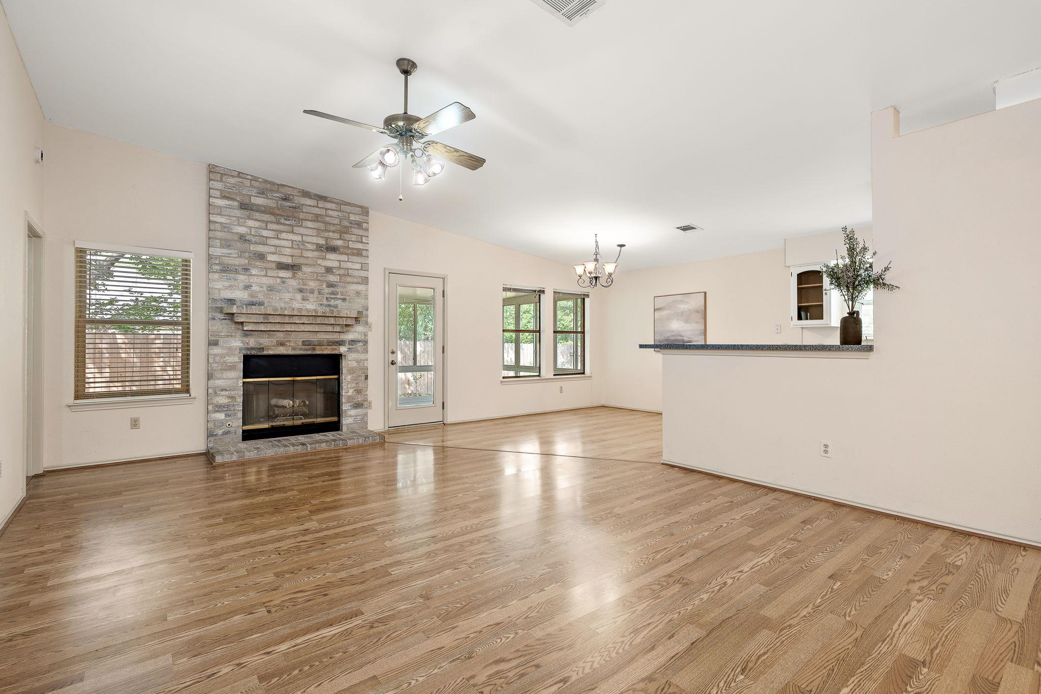 8507 Tad Park CV