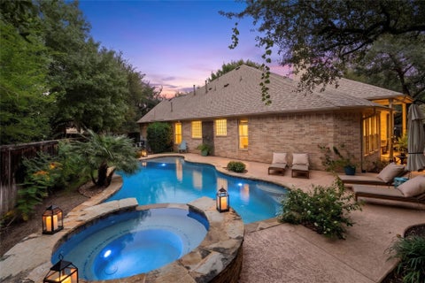 Photo of 6917 Seneca Falls LN, Austin, TX 78739 (MLS # 2281039)