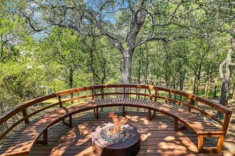 Tiny photo for 25404 Cove DR, Spicewood, TX 78669 (MLS # 4244074)