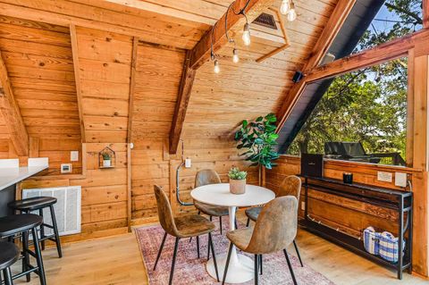 Tiny photo for 25404 Cove DR, Spicewood, TX 78669 (MLS # 4244074)