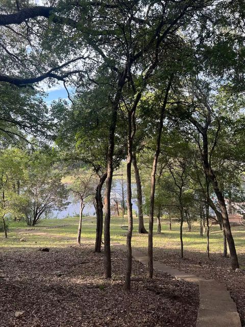 Tiny photo for 25404 Cove DR, Spicewood, TX 78669 (MLS # 4244074)