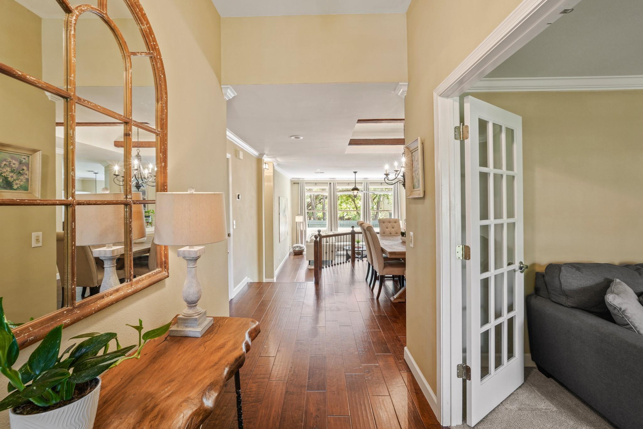 3701 Clendenin CT