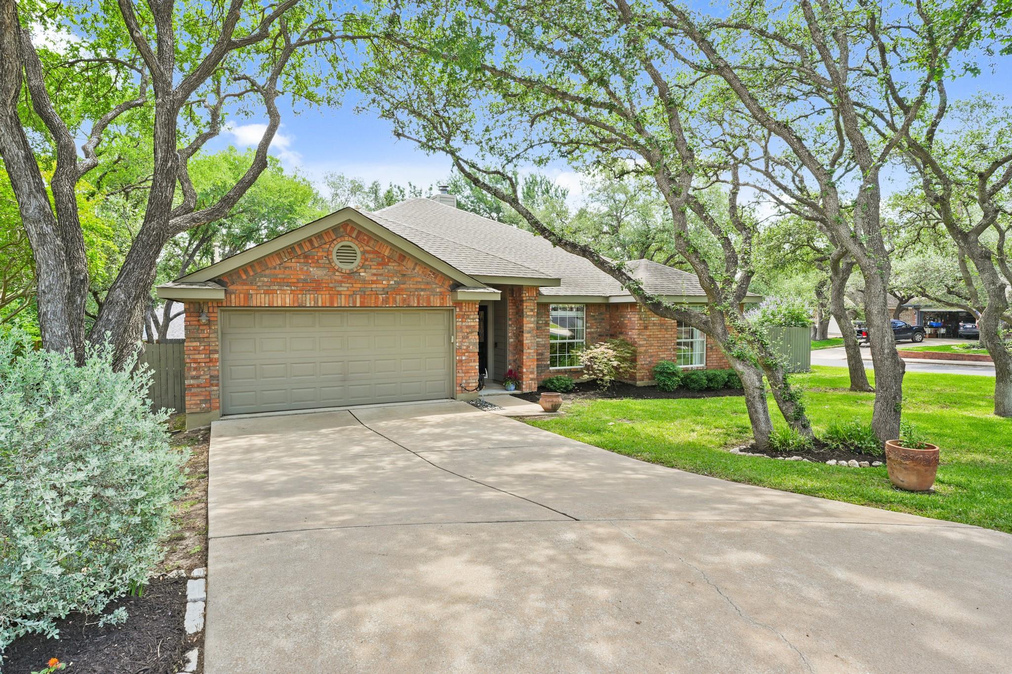 3701 Clendenin CT