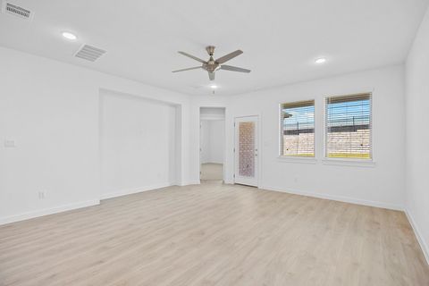 Tiny photo for 8014 Shining Flor RUN, Lago Vista, TX 78645 (MLS # 4339484)