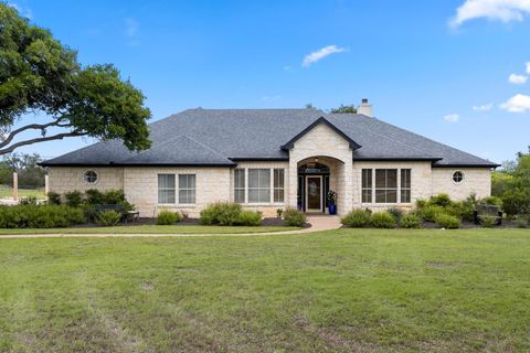 420 Oak Forest DR Buda TX 78610