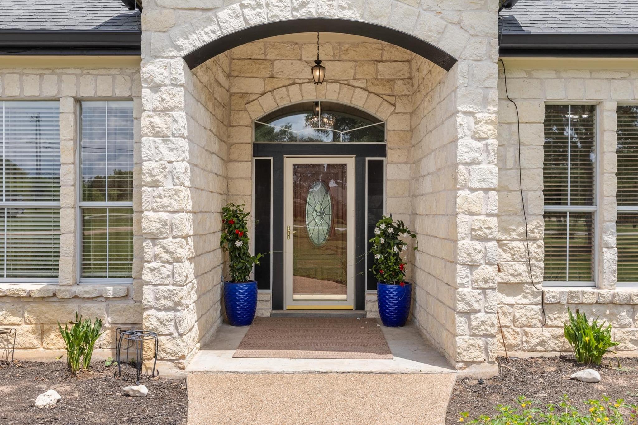 420 Oak Forest DR