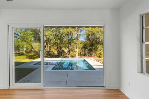 Tiny photo for 20204 Barnett Glenn RD, Spicewood, TX 78669 (MLS # 7750894)