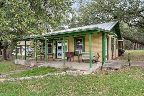 1698 Blue Cat LN Austin TX 78734