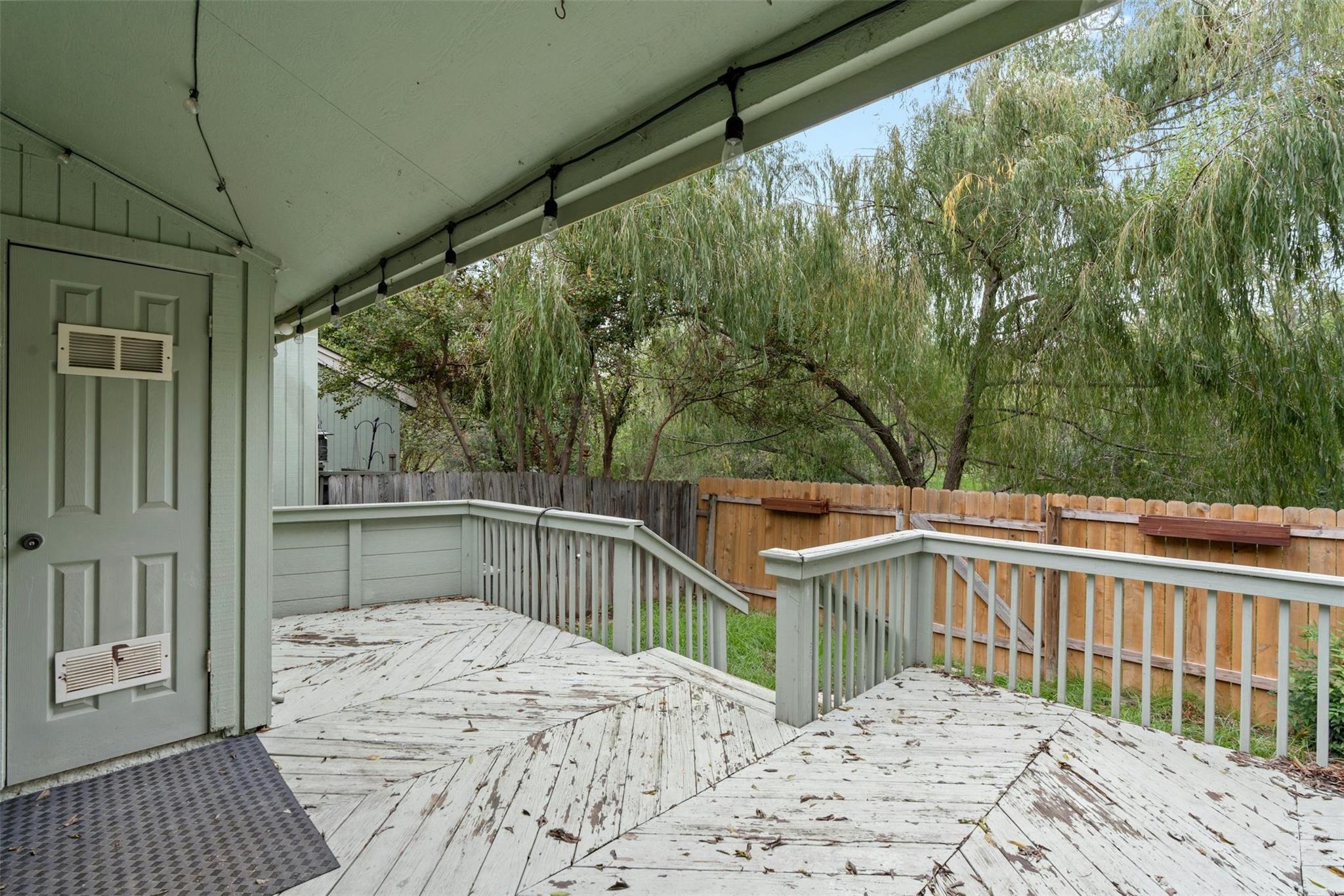 500 HESTERS CROSSING RD 209