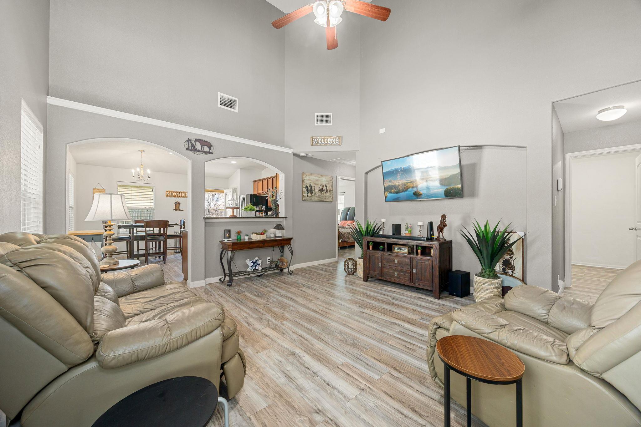 12400 Waterford Run WAY