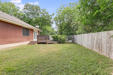 Tiny photo for 12319 Emery Oaks RD, Austin, TX 78758 (MLS # 3058893)