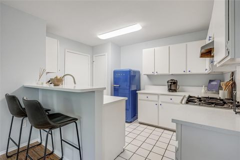 Tiny photo for 12319 Emery Oaks RD, Austin, TX 78758 (MLS # 3058893)