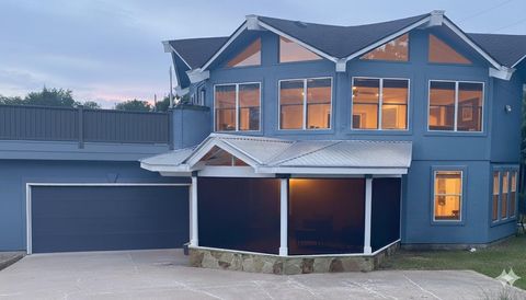 Photo of 21308 Mount View DR, Lago Vista, TX 78645 (MLS # 5076309)