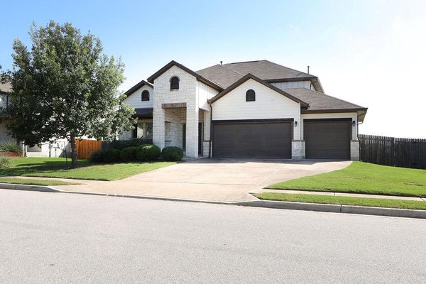 13413 LARRYS LN, MANCHACA, TX 78652 - Image 3441242ae93de0ad9df630f85302d048/2276841083