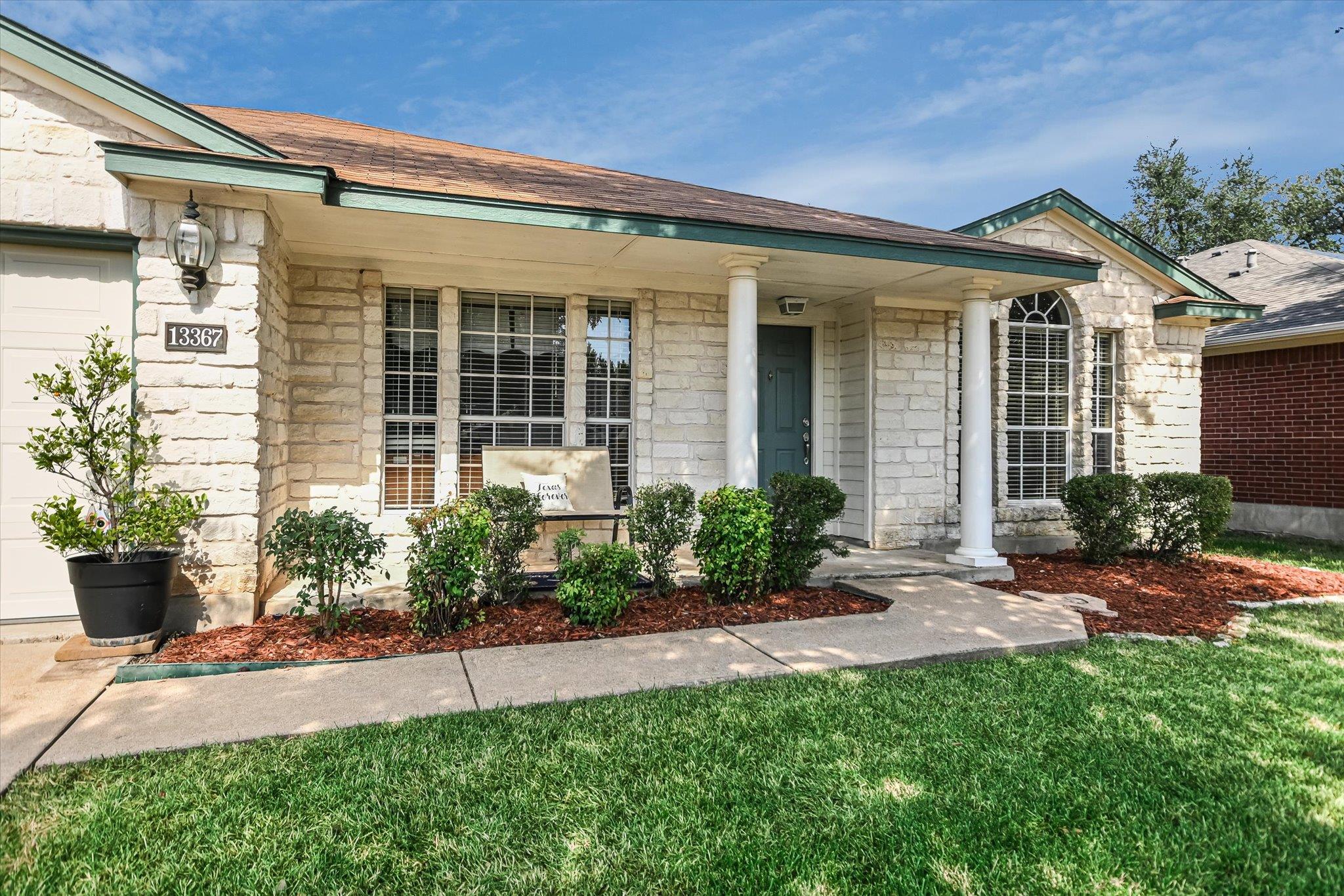 13367 Amasia DR
