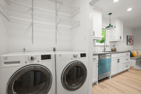Tiny photo for 1014 Hillside Oaks DR, Austin, TX 78745 (MLS # 5072287)