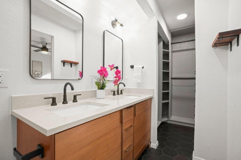 Tiny photo for 1014 Hillside Oaks DR, Austin, TX 78745 (MLS # 5072287)