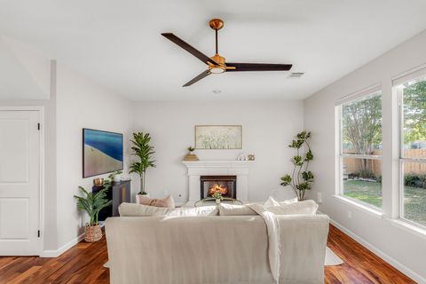 Tiny photo for 15527 Crissom LN, Austin, TX 78728 (MLS # 8753835)