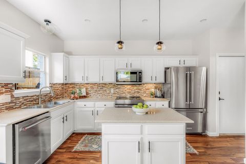 Tiny photo for 15527 Crissom LN, Austin, TX 78728 (MLS # 8753835)