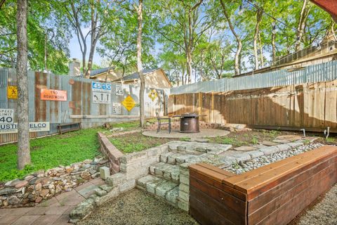 Tiny photo for 3015 Sunridge DR, Austin, TX 78741 (MLS # 3805216)