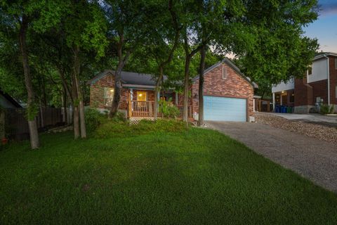 Tiny photo for 3015 Sunridge DR, Austin, TX 78741 (MLS # 3805216)