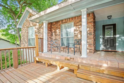 Tiny photo for 3015 Sunridge DR, Austin, TX 78741 (MLS # 3805216)