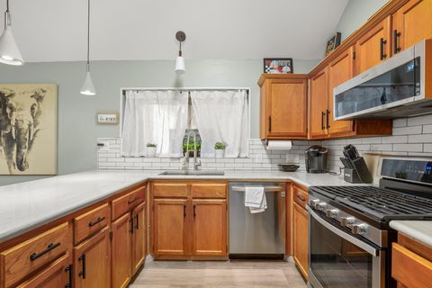 Photo of 3015 Sunridge DR, Austin, TX 78741 (MLS # 3805216)