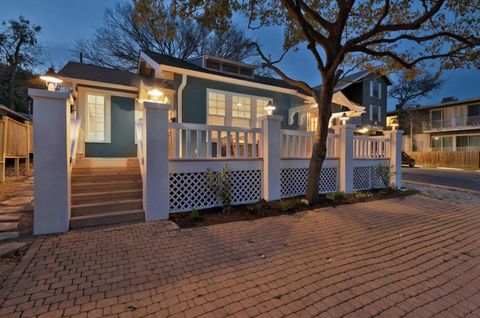 Photo of 1212 Baylor ST, Austin, TX 78703 (MLS # 1895634)