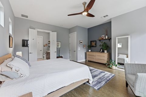 Tiny photo for 2712 S 5th ST #B, Austin, TX 78704 (MLS # 8316804)
