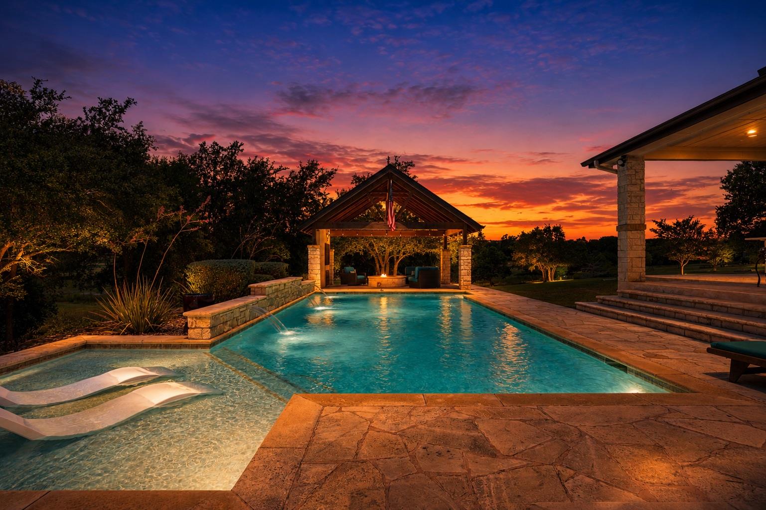 208 Hacienda PL