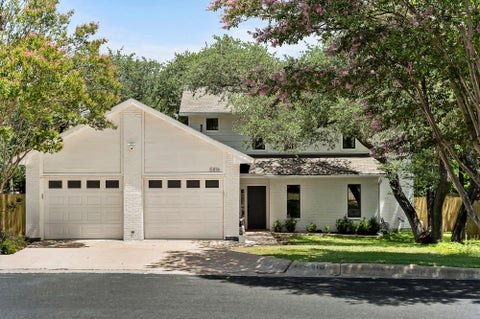 Photo of 5816 Secrest DR, Austin, TX 78759 (MLS # 8573771)