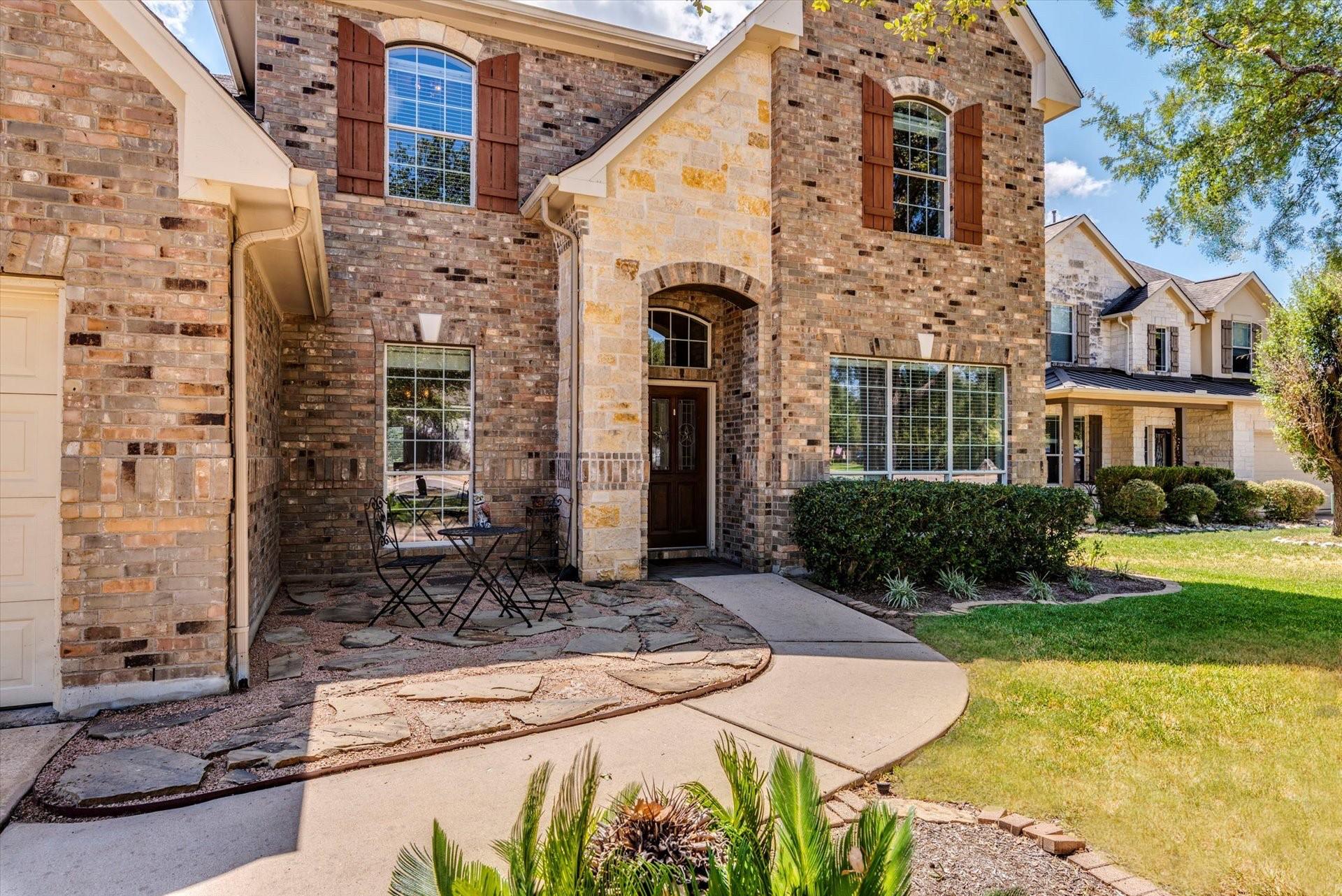 1604 Hughes DR