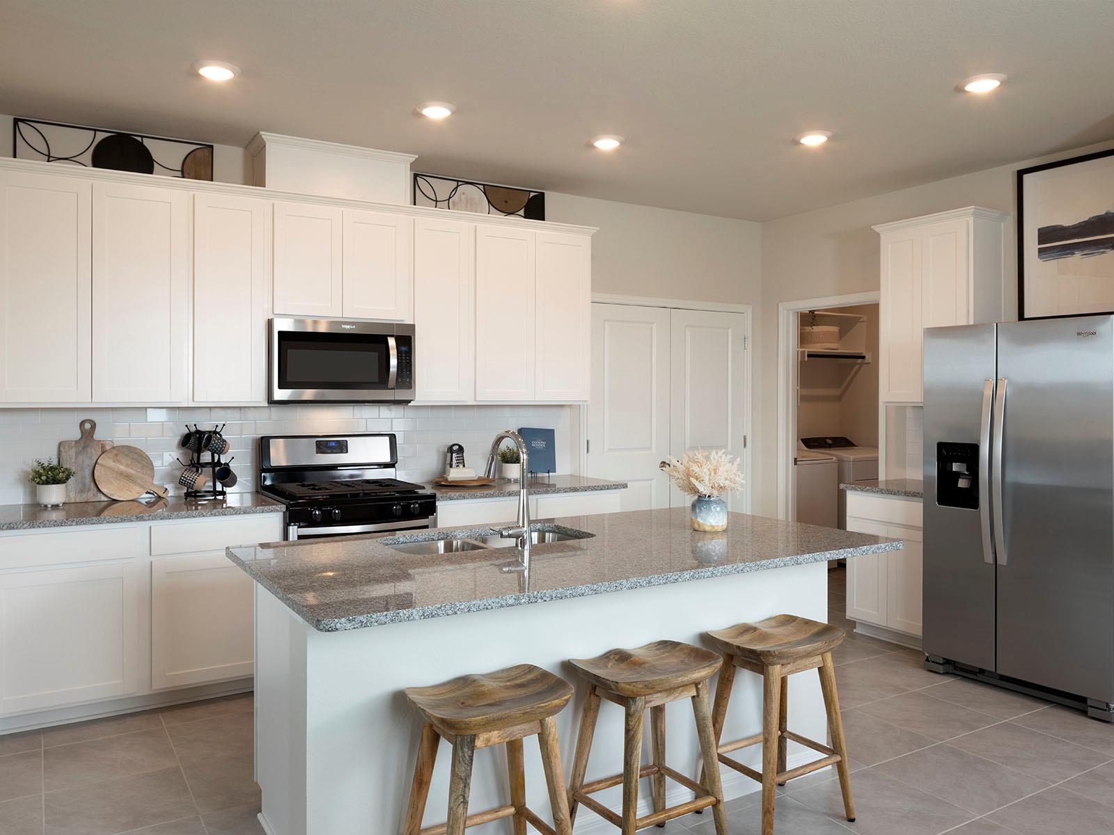 137 Woodbrook DR