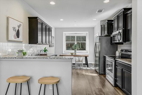 Tiny photo for 516 E Slaughter LN #604, Austin, TX 78744 (MLS # 1999242)